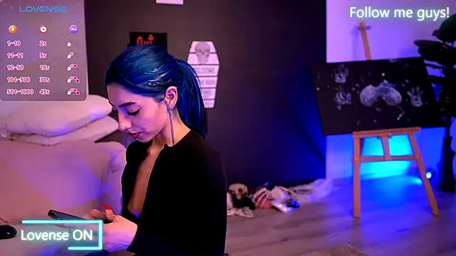 AriaVoss online show from October 26, 11:05 pm