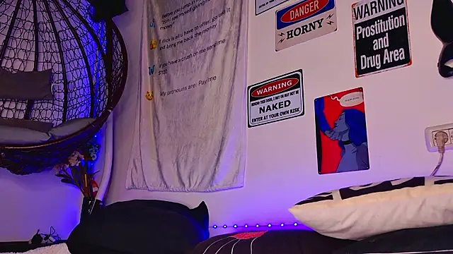 AriaVoss online show from February 27, 9:36 pm