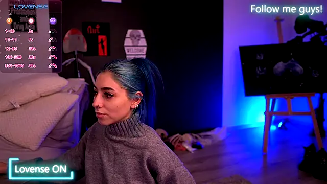 AriaVoss online show from October 20, 9:59 pm