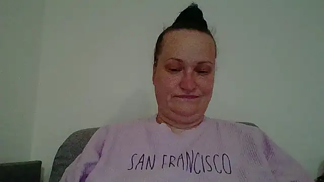  squirty cum lady  online show from October 8, 1:40 am