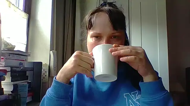  squirty cum lady  online show from March 28, 12:28 pm