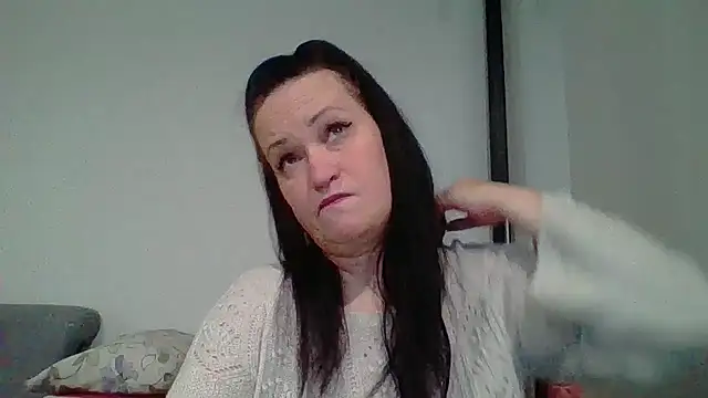  squirty cum lady  online show from October 5, 5:31 am