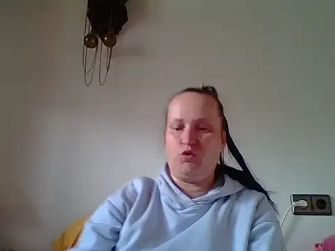  squirty cum lady  online show from September 12, 10:04 am