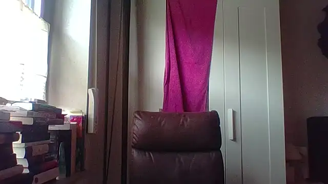 squirty cum lady  online show from June 1, 11:54 am