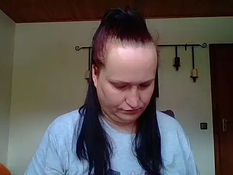  squirty cum lady  online show from September 13, 10:26 am