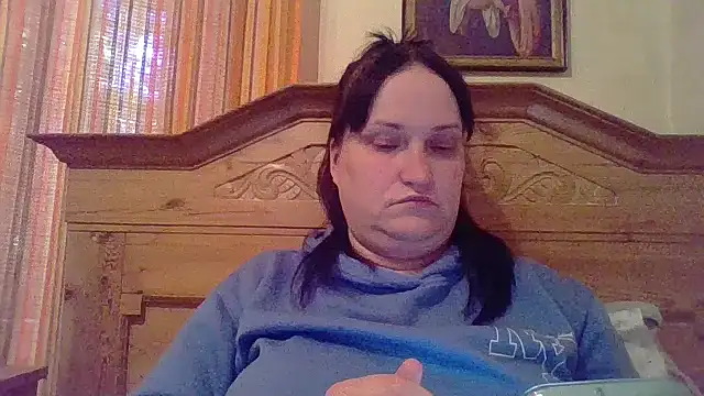  squirty cum lady  online show from April 23, 4:30 pm
