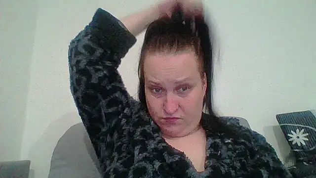  squirty cum lady  online show from November 20, 4:29 pm