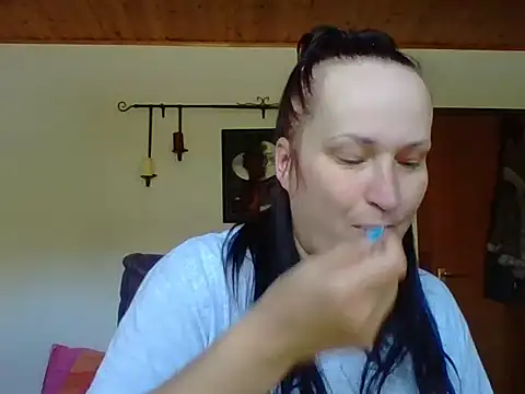  squirty cum lady  online show from September 14, 8:15 am