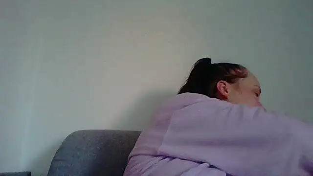  squirty cum lady  online show from October 1, 4:50 am