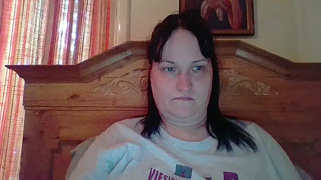  squirty cum lady  online show from April 18, 12:18 pm