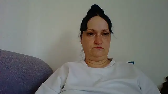  squirty cum lady  online show from July 17, 5:37 am