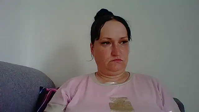  squirty cum lady  online show from July 16, 10:23 am