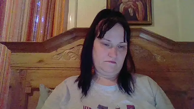  squirty cum lady  online show from April 19, 6:10 pm