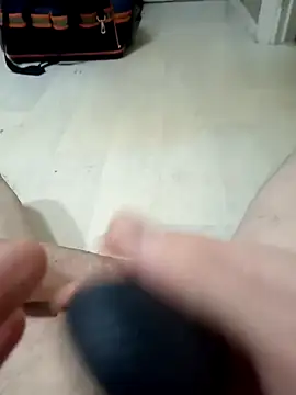 NochnoyGest online show from December 1, 8:32 pm