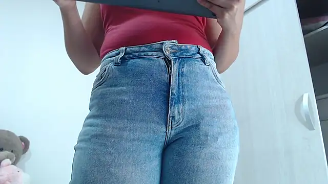 Amelia Debora Antonella online show from October 24, 12:48 pm