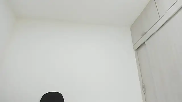 Amelia Debora Antonella online show from March 19, 1:33 pm