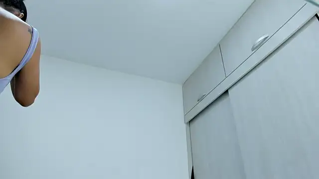 Amelia Debora Antonella online show from December 22, 1:11 pm