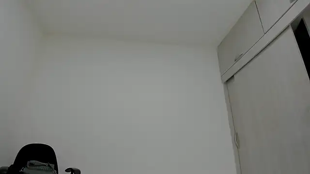 Amelia Debora Antonella online show from February 28, 2:28 pm