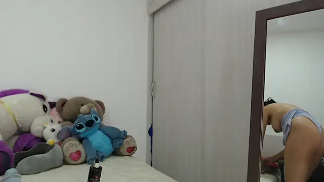 Amelia Debora Antonella online show from October 1, 1:48 pm