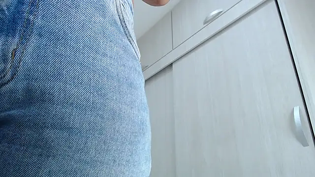 Amelia Debora Antonella online show from November 6, 1:04 pm