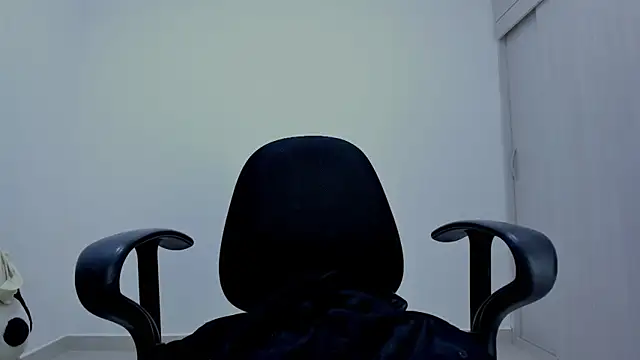 Amelia Debora Antonella online show from March 6, 1:39 pm