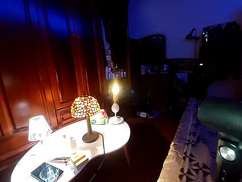 Snapshot of KennyLOVERboy chatting on February 27, 5:51 am KennyLOVERboy online show from February 27, 5:51 am