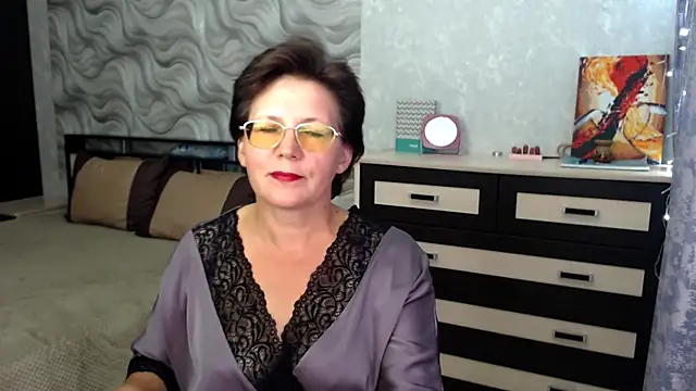 VitaCharm online show from October 8, 8:42 pm
