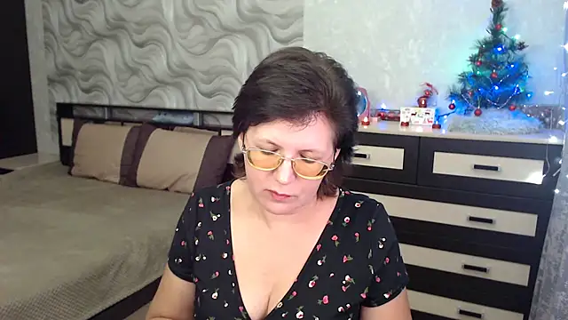 VitaCharm online show from January 7, 8:31 pm