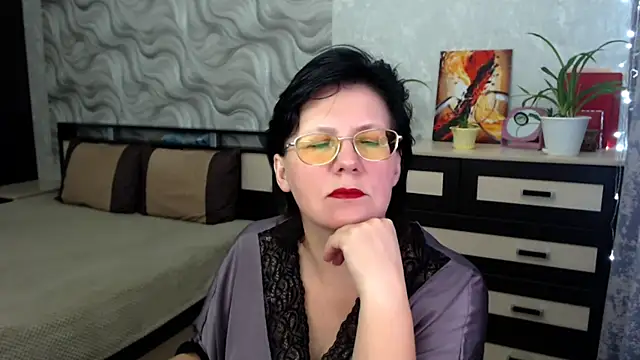 VitaCharm online show from March 2, 8:27 pm