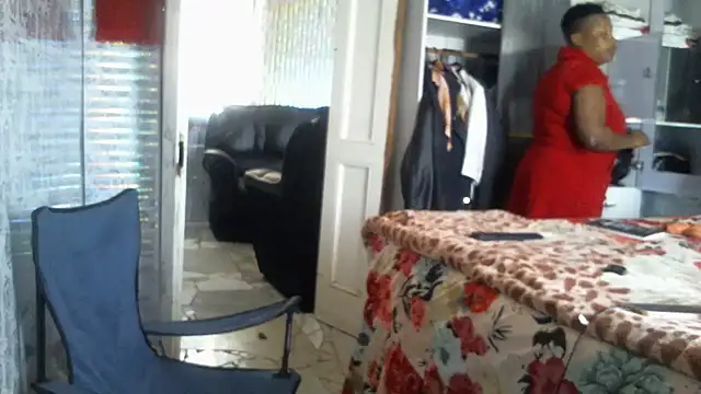 Snapshot of Misskinkypam chatting on November 2, 8:19 am Misskinkypam online show from November 2, 8:19 am