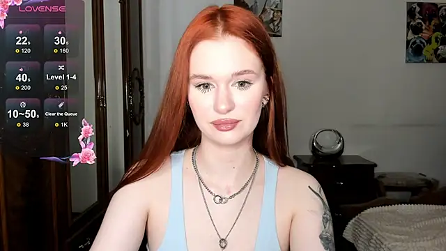 Snapshot of EmilySoul chatting on February 2, 2:56 pm EmilySoul online show from February 2, 2:56 pm