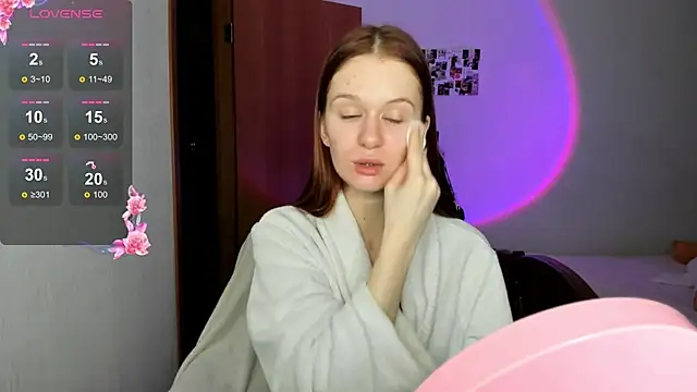 EmilySoul online show from November 8, 7:39 pm