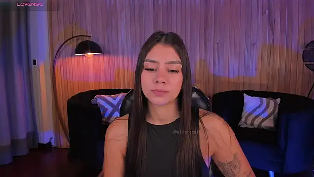 AllyJensen online show from January 7, 10:31 am