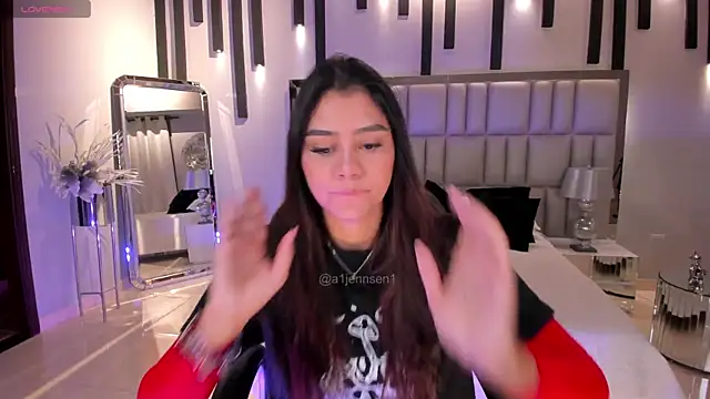 AllyJensen online show from November 6, 10:19 am