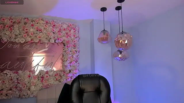 AllyJensen online show from November 21, 10:25 am