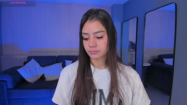 AllyJensen online show from December 22, 10:15 am