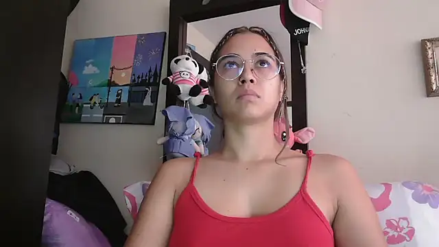 trianabell online show from March 24, 4:40 pm