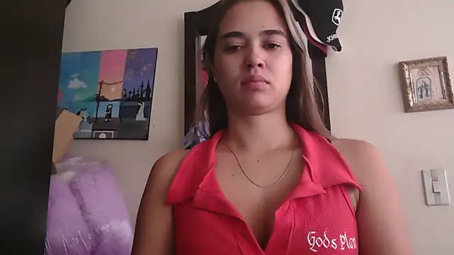 trianabell online show from April 5, 5:08 pm