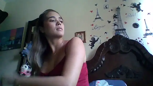 trianabell online show from October 29, 5:23 pm