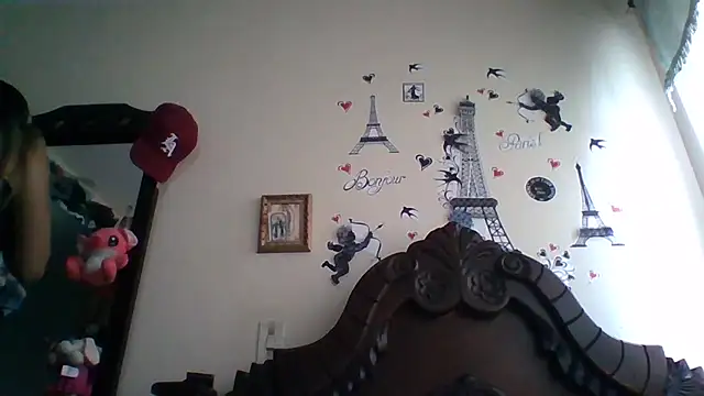 trianabell online show from November 24, 5:35 pm