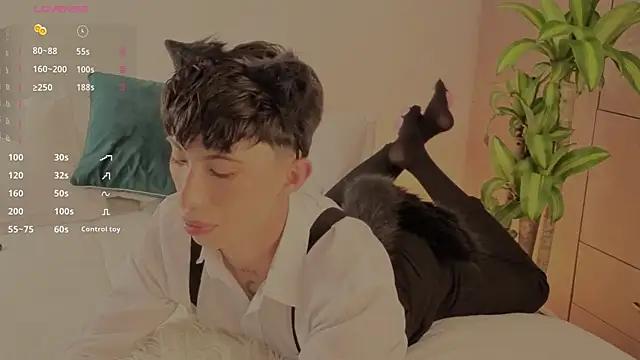 FabianPriince online show from October 31, 7:21 pm