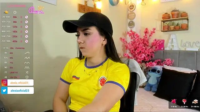 Snapshot of Alexia_Sweet_x chatting on July 3, 7:37 am Alexia Sweet x online show from July 3, 7:37 am