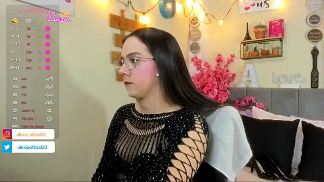 Snapshot of Alexia_Sweet_x chatting on June 21, 11:27 am Alexia Sweet x online show from June 21, 11:27 am