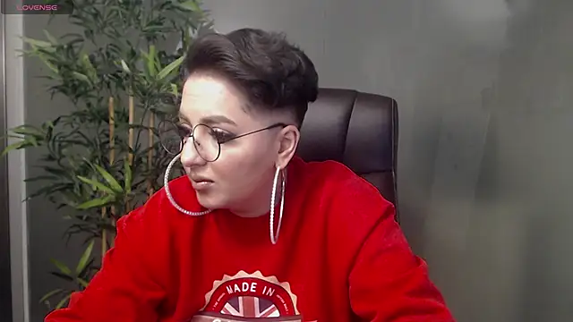 BustyAllyy online show from February 15, 1:53 am