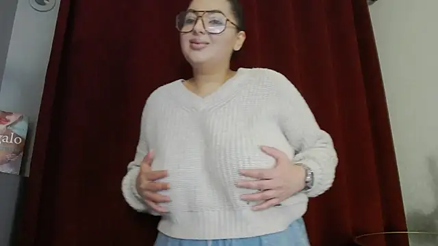 BustyAllyy online show from December 14, 6:24 pm