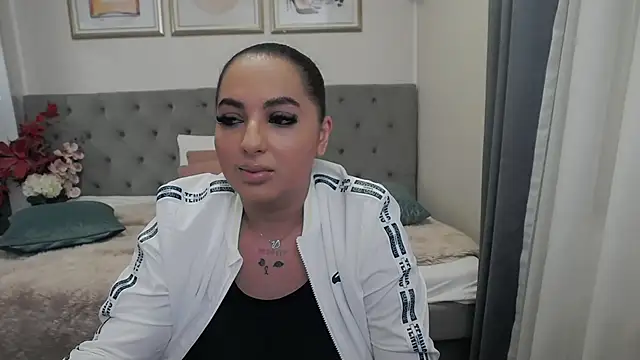 BustyAllyy online show from May 10, 2:08 pm