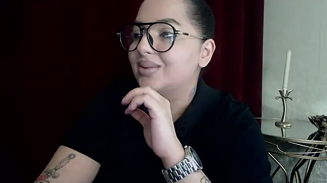 BustyAllyy online show from February 18, 9:22 pm