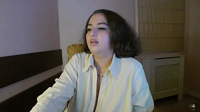 Snapshot of BustyAllyy chatting on June 12, 6:38 pm BustyAllyy online show from June 12, 6:38 pm