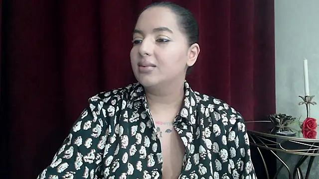 BustyAllyy online show from February 13, 8:53 pm