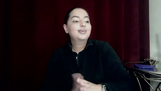 BustyAllyy online show from February 6, 11:34 pm